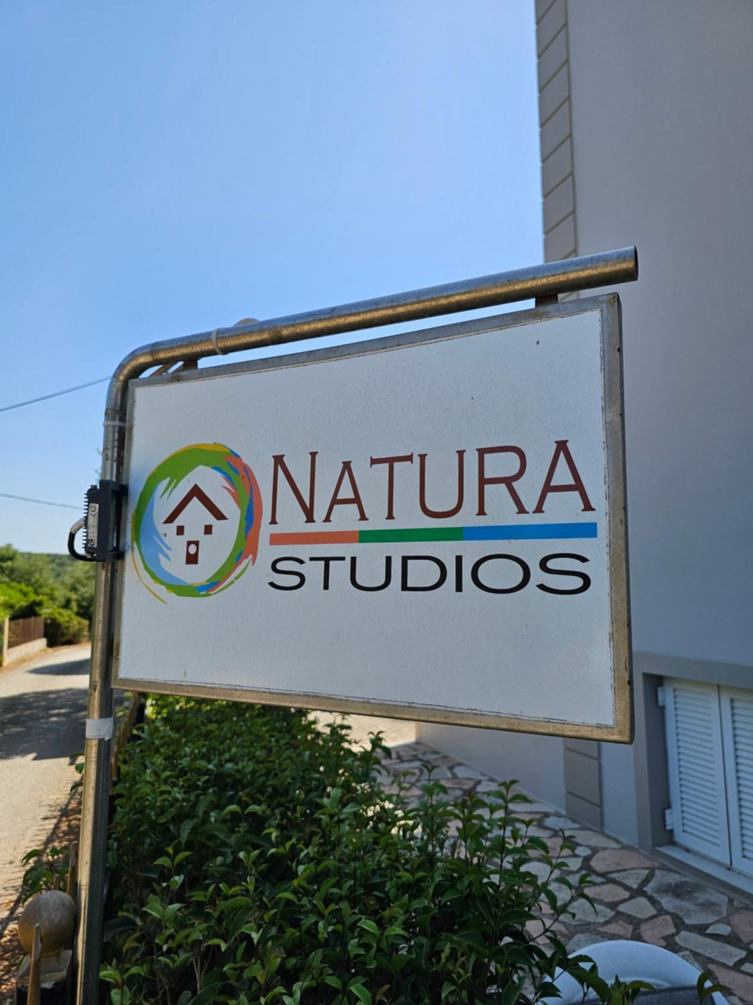 Natura Studios Antipata  ภายนอก รูปภาพ